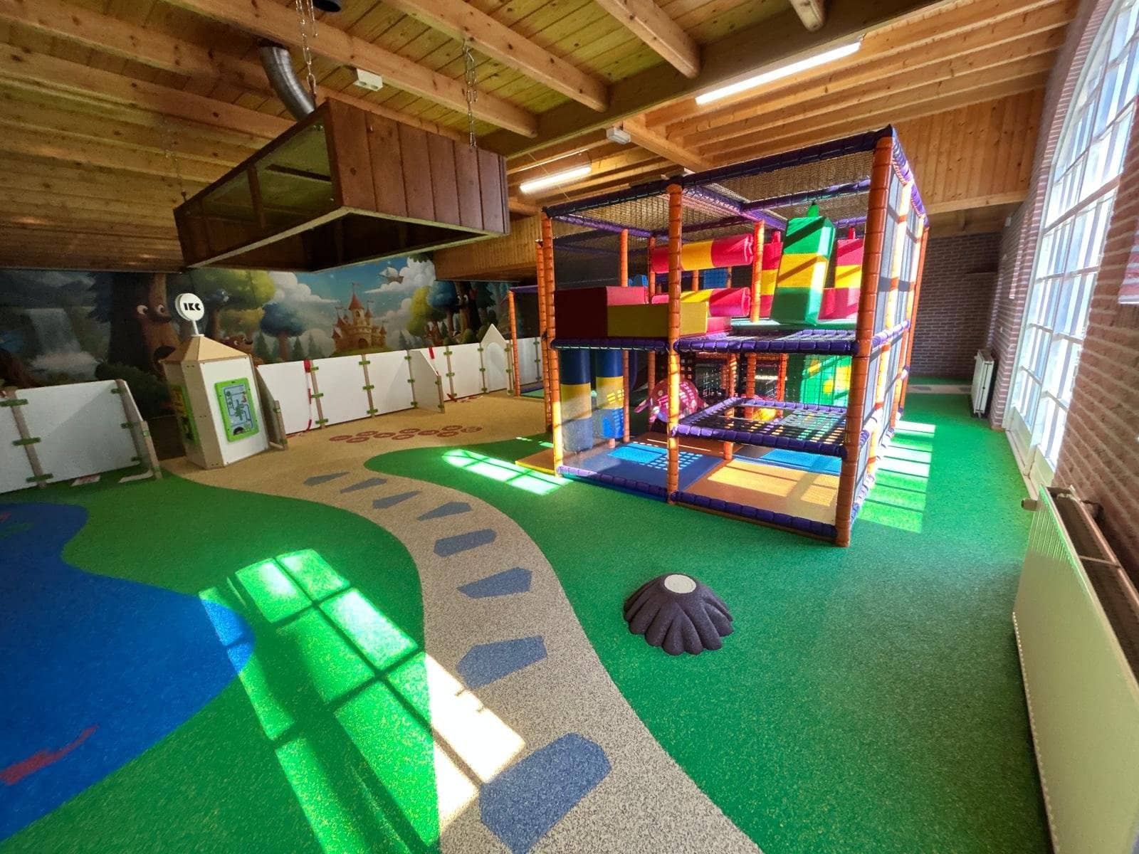Indoor-Spielplatz